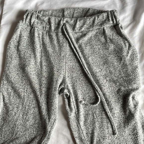 Olivia Rae Comfy sweatpants - Picture 2 of 5